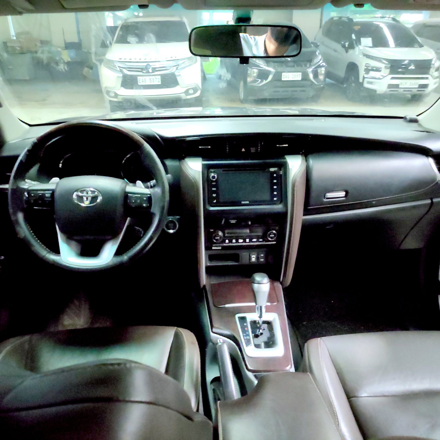 2019 Toyota Fortuner V 4x2 2.4L, A/T, DSL 38T