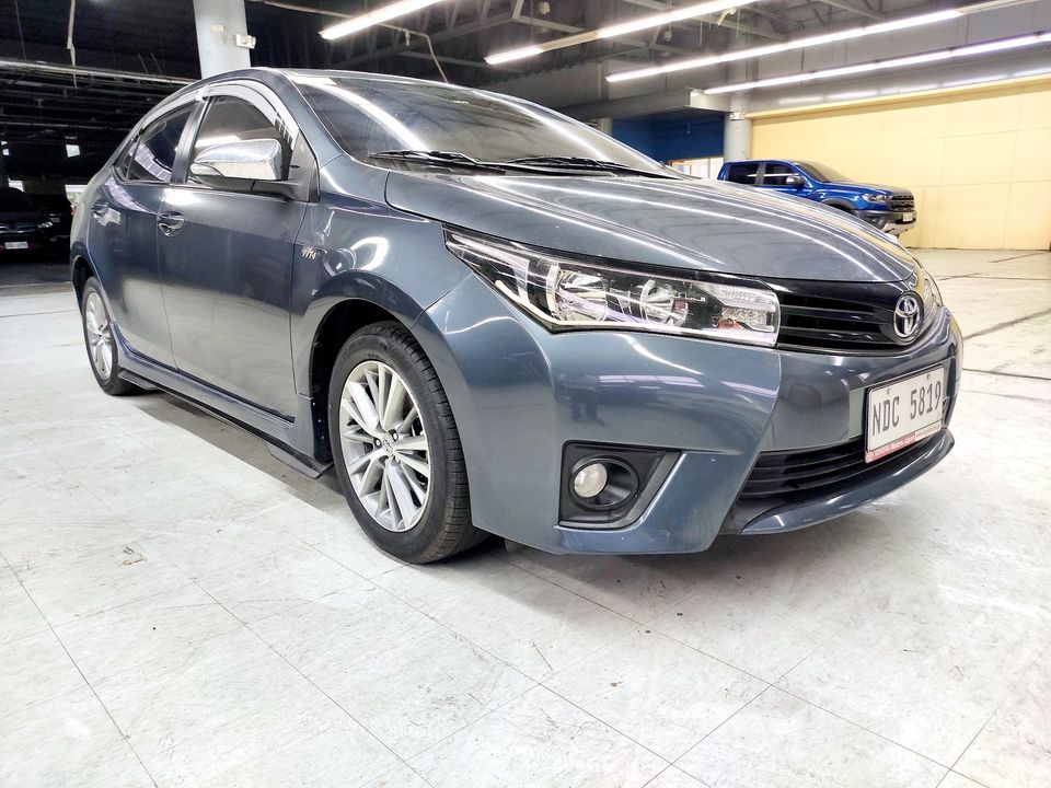 2017 Toyota Corolla Altis 1.6 G M/T Gas with 36T mileage, reliable and fuel-efficient sedan, available at ROPO