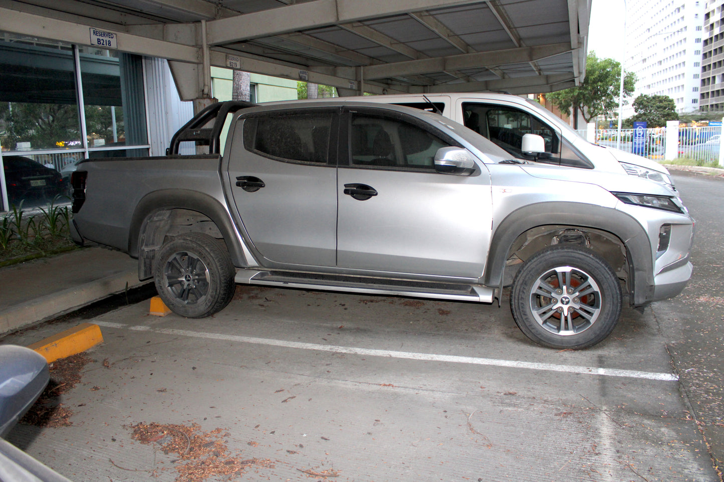 2019 Mitsubishi Strada GLX Plus 4x2 2.4D, MT, DSL 59T