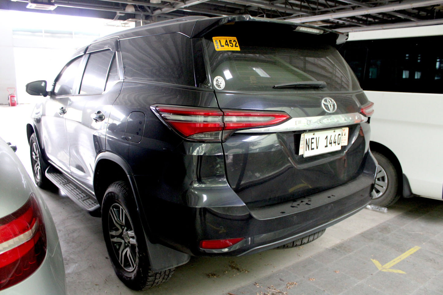 2021 Toyota Fortuner V 4x2 2.4L, AT, DSL 50T