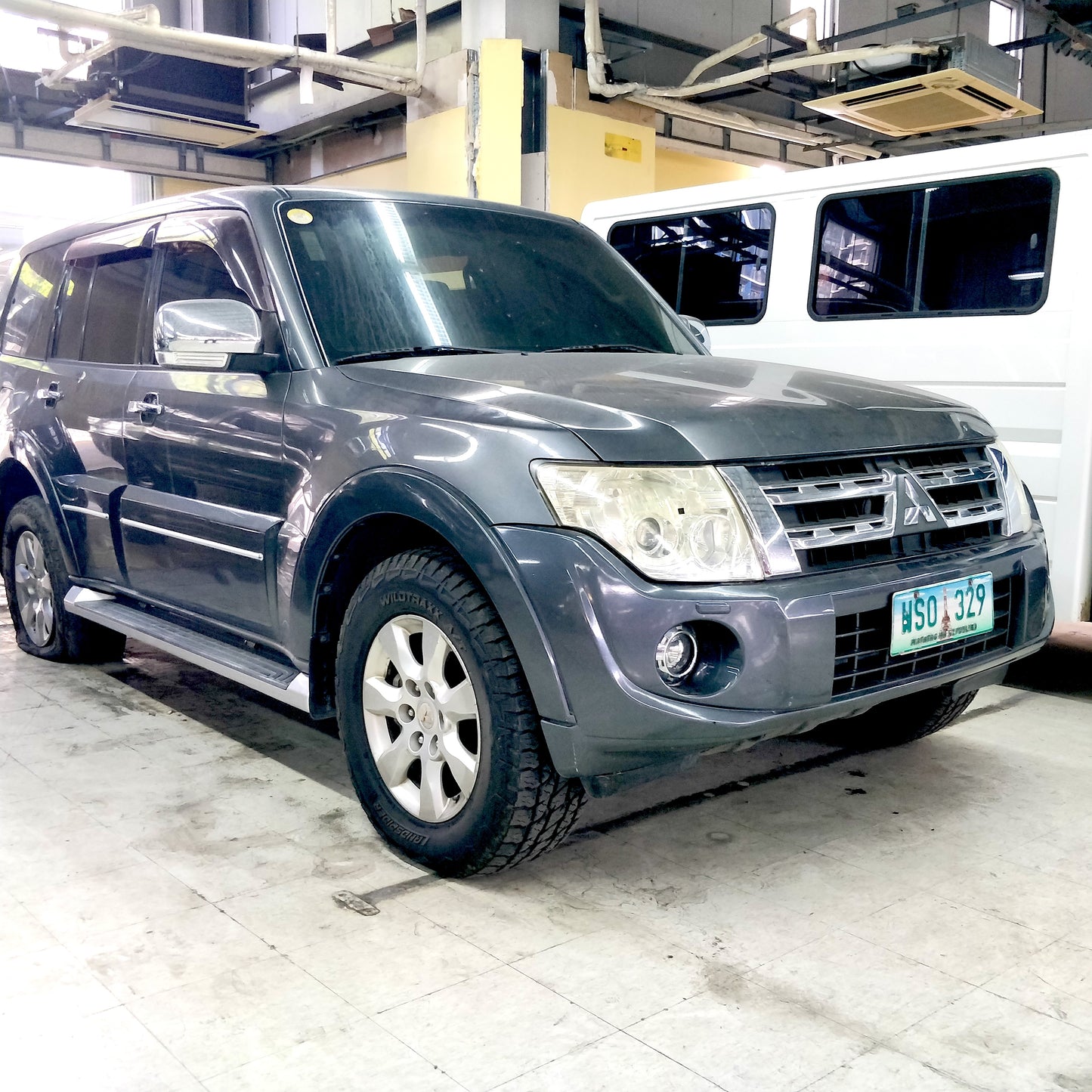 2013 Mitsubishi Pajero GLS 3.2 4x4, A/T, DSL	202T