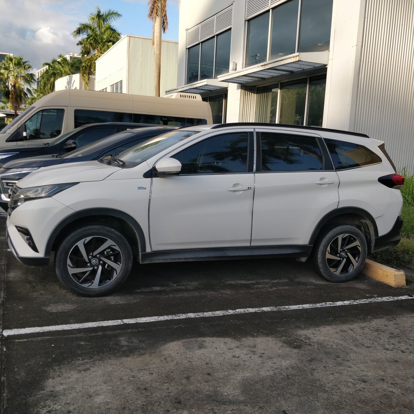 2019 Toyota Rush 1.5 G, AT, GAS 63T