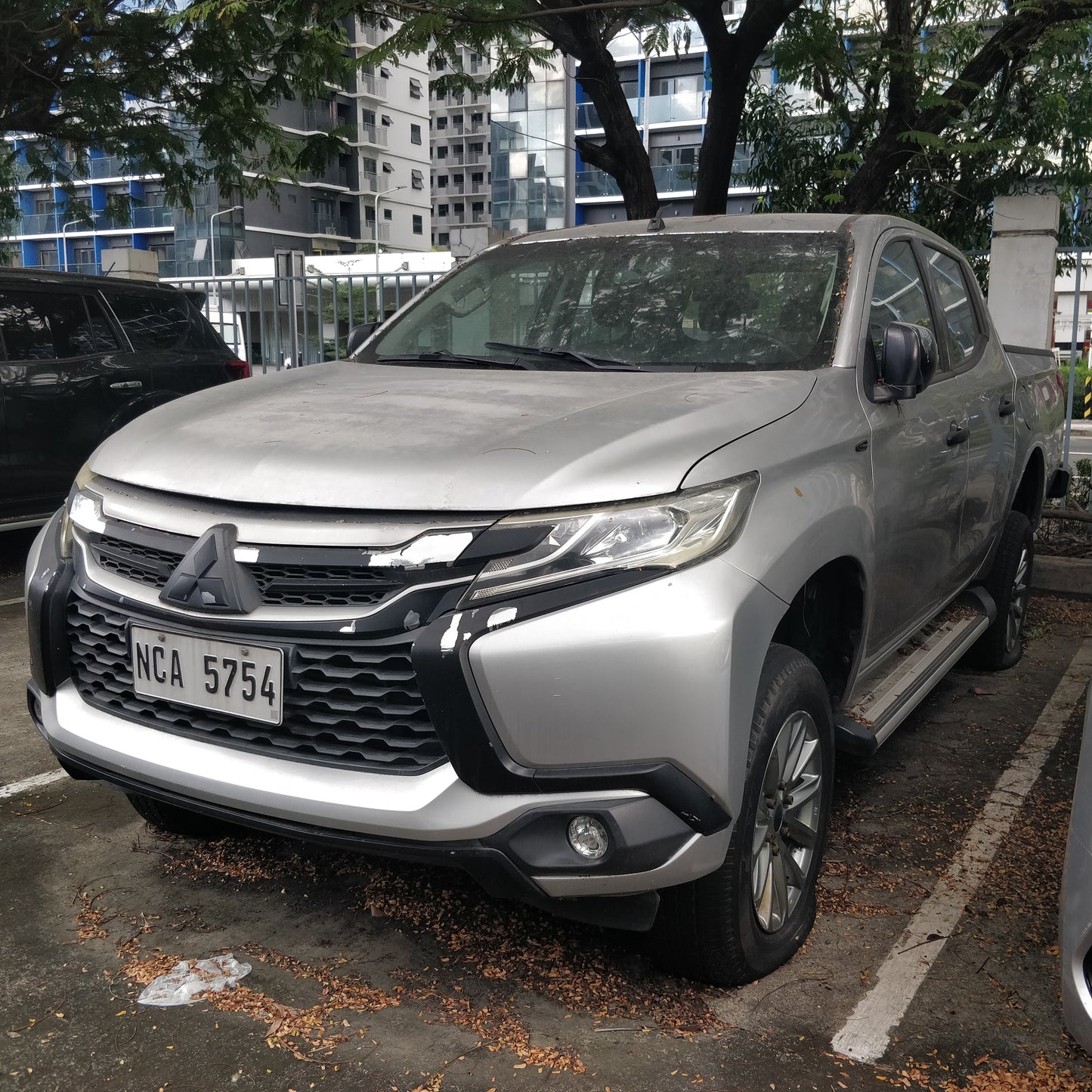 2017 Mitsubishi Strada GLS 2WD, MT, DSL 68T