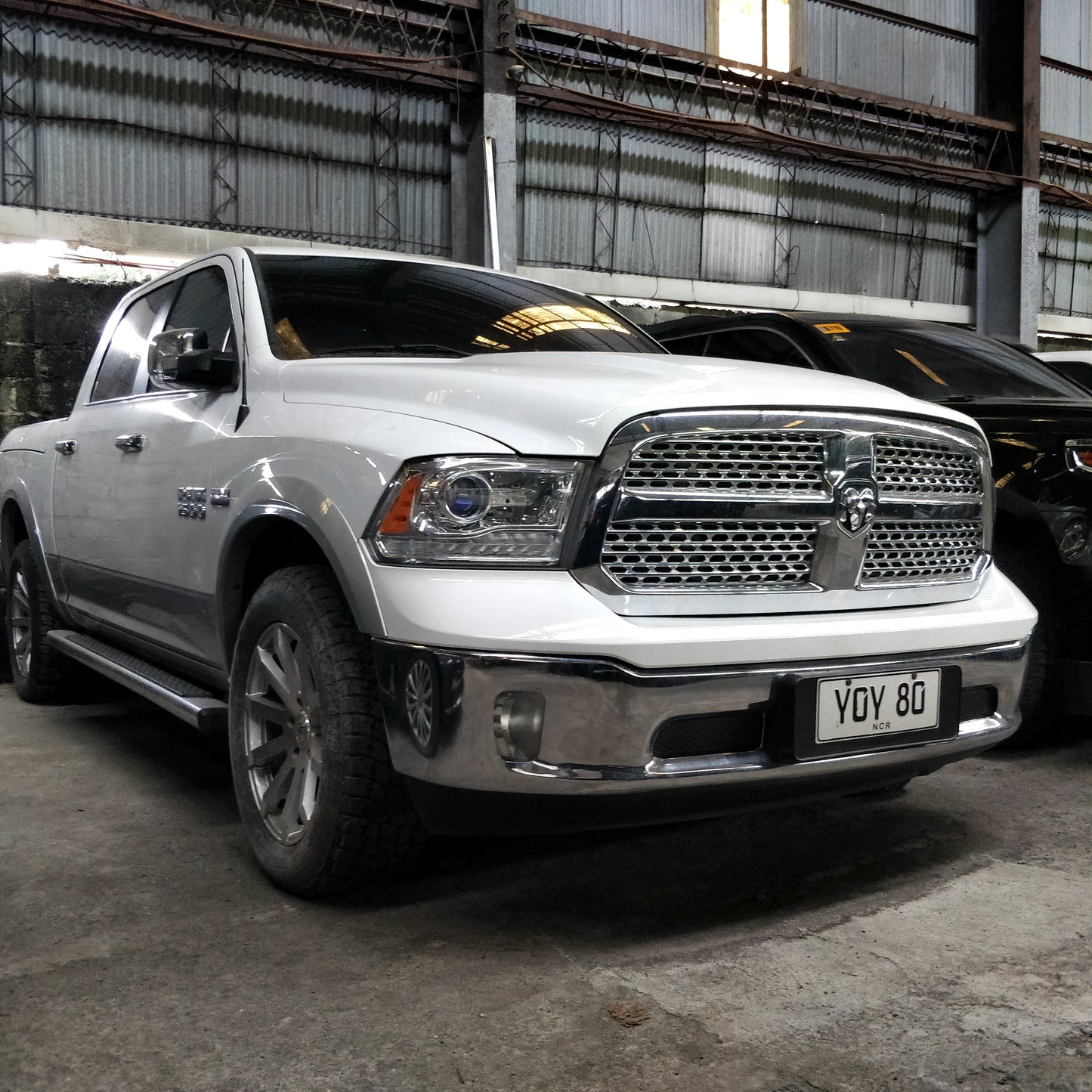 2017 Dodge Ram 1500 Laramie 5.7L V8 Hemi 4x4, AT, GAS 44T