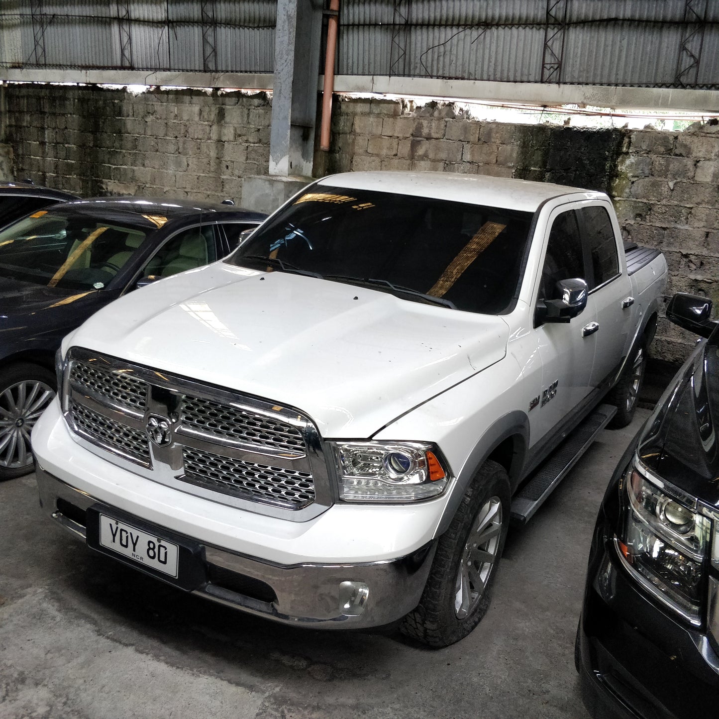 2017 Dodge Ram 1500 Laramie 5.7L V8 Hemi 4x4, AT, GAS 44T