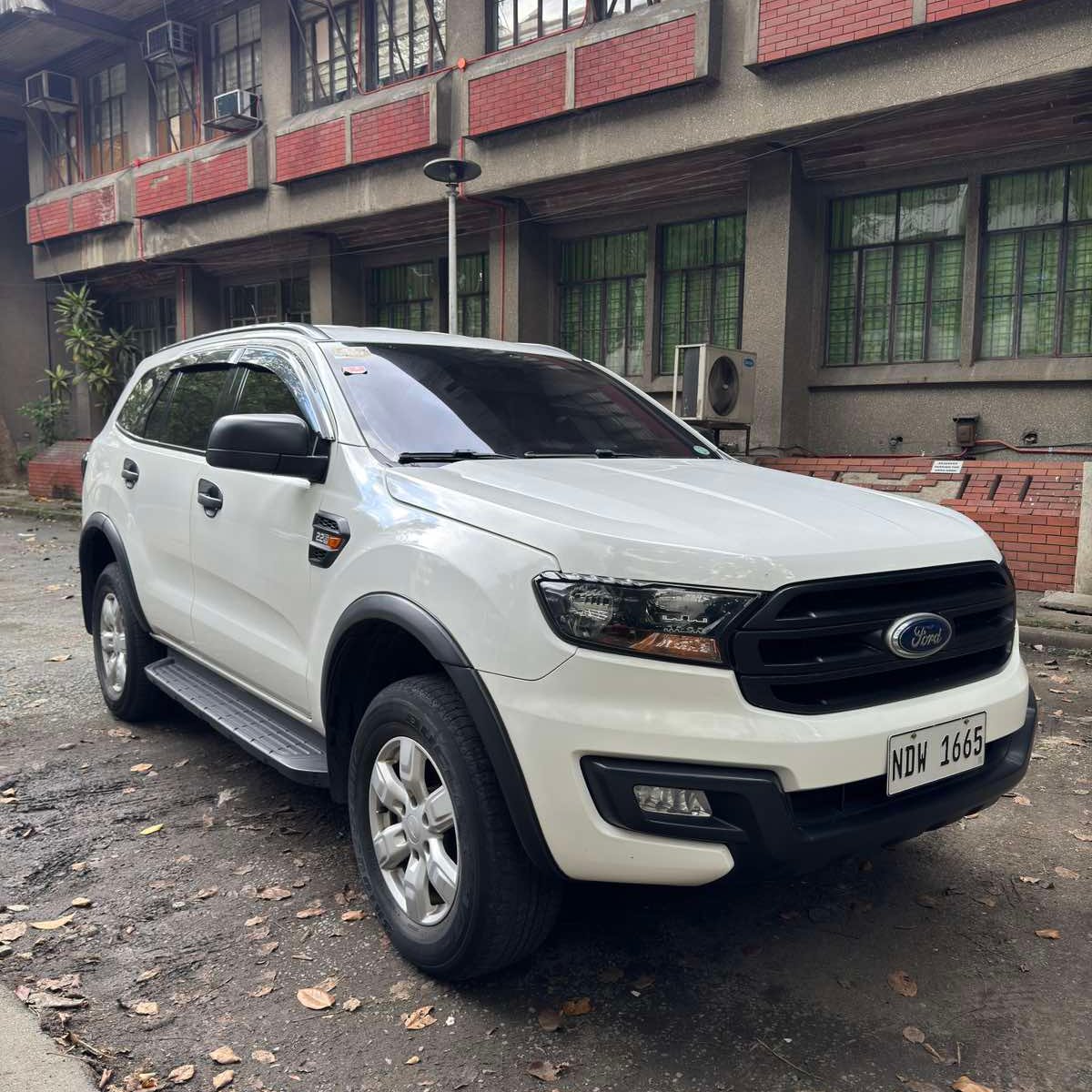 2016 Ford Everest Trend 2.2L, M/T, Diesel,48k